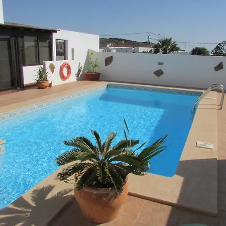 Apartamento 1 B *